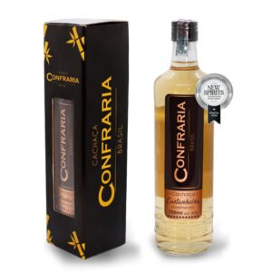 Cachaça Confraria Castanheira Premium
